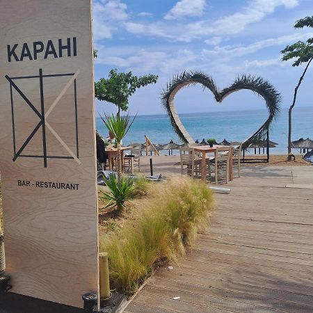 Beach Hotel Kapahi Pefkari Exterior photo